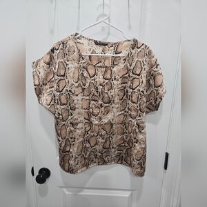 Snake printed Blouse-Shein. Size L. True to size.
